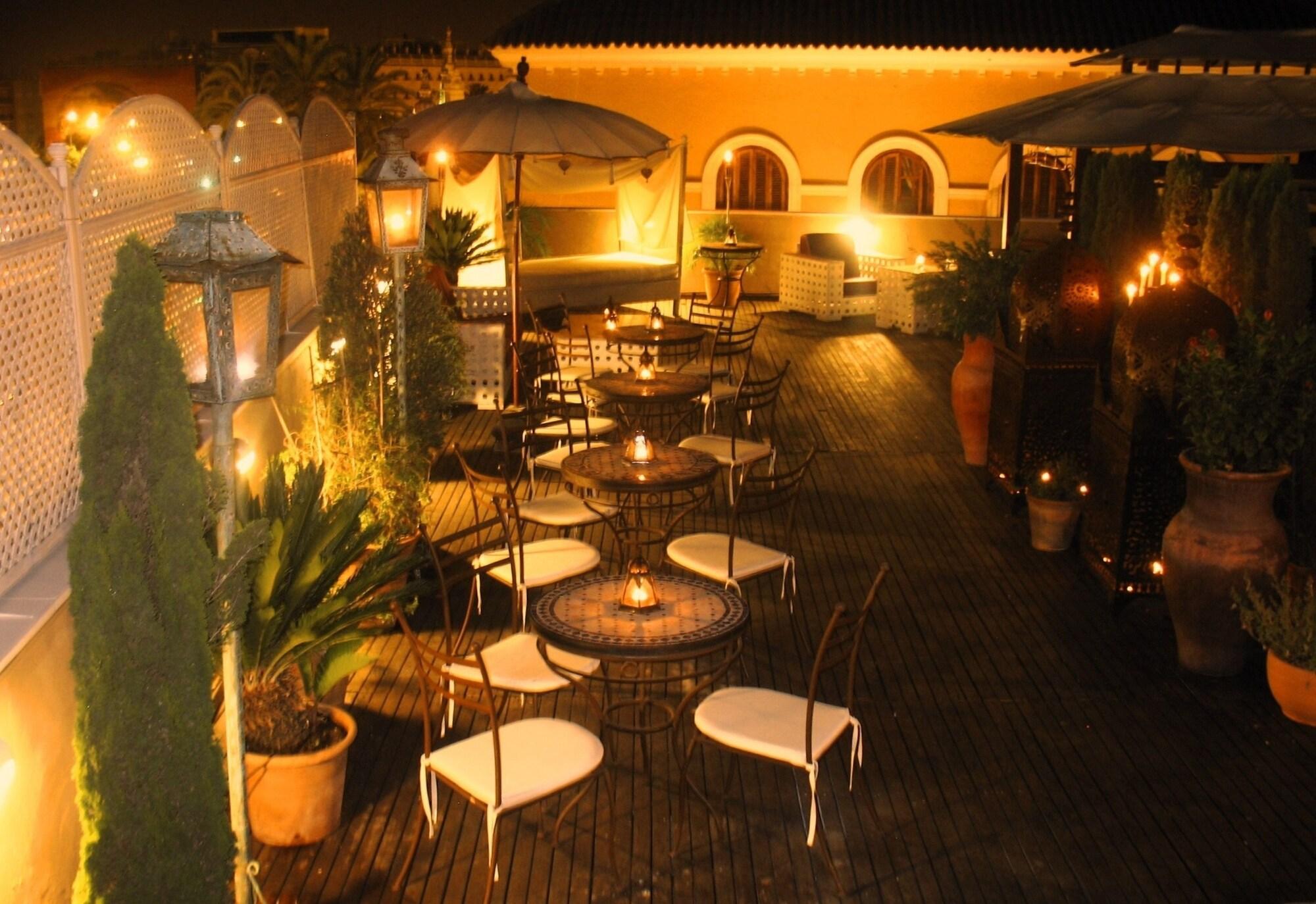 Alcoba Del Rey De Sevilla Exteriör bild