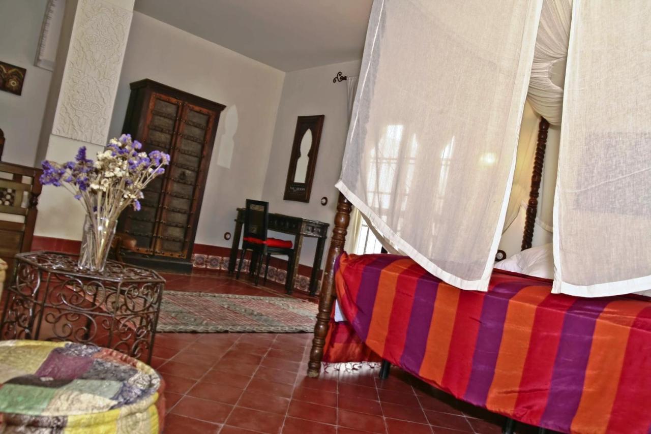 Alcoba Del Rey De Sevilla Exteriör bild